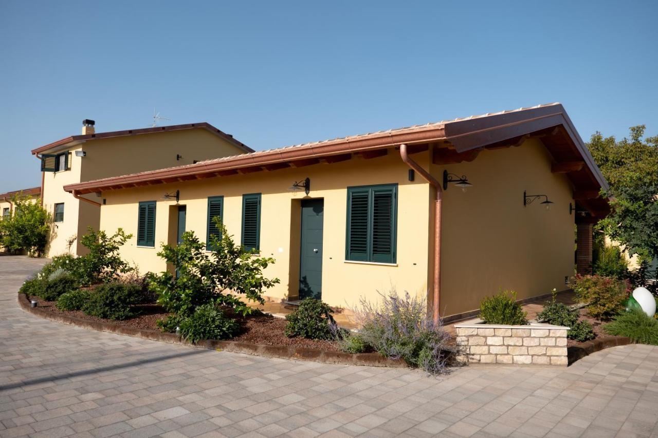 Agriturismo Casa Chiara Λατίνα Εξωτερικό φωτογραφία